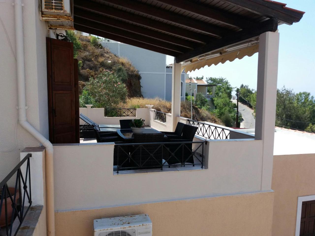 George Apartamento Myrties Exterior foto